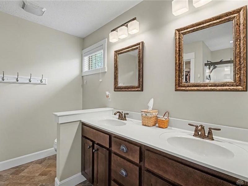 622 Willow Point Court, Troy, OH 45373 Photo 35