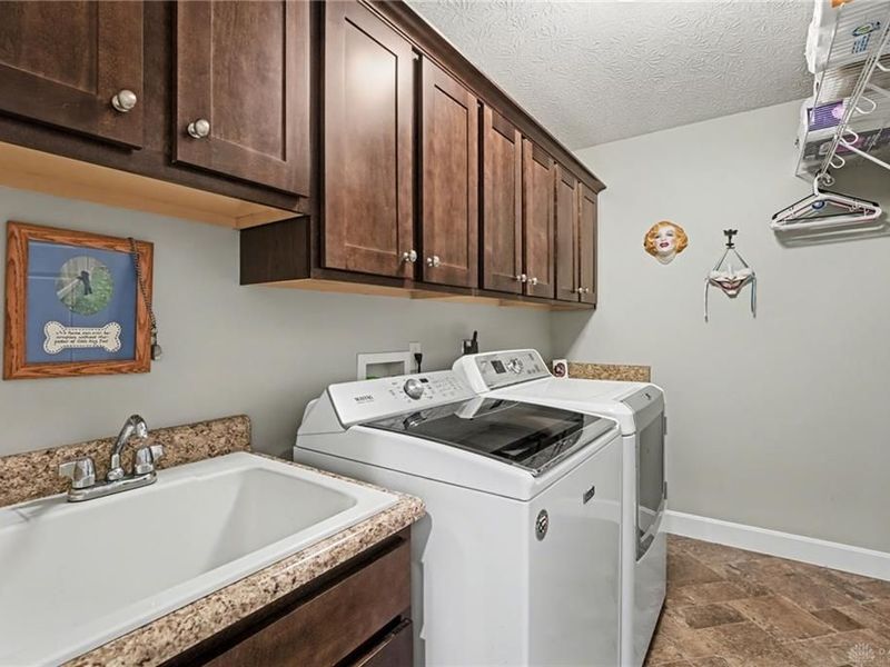 622 Willow Point Court, Troy, OH 45373 Photo 38