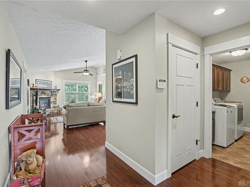 622 Willow Point Court, Troy, OH 45373 Photo 7