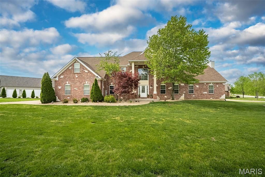 431 Ridge Meadow Lane, Washington, MO 63090 Main Photo
