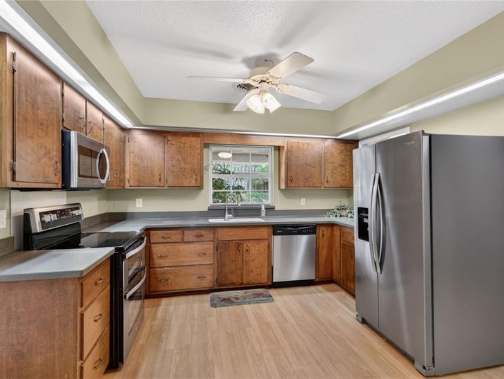 1945 Normandy Drive, Mount Dora, FL 32757