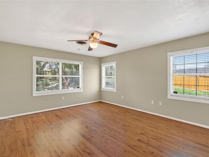 1945 Normandy Drive, Mount Dora, FL 32757