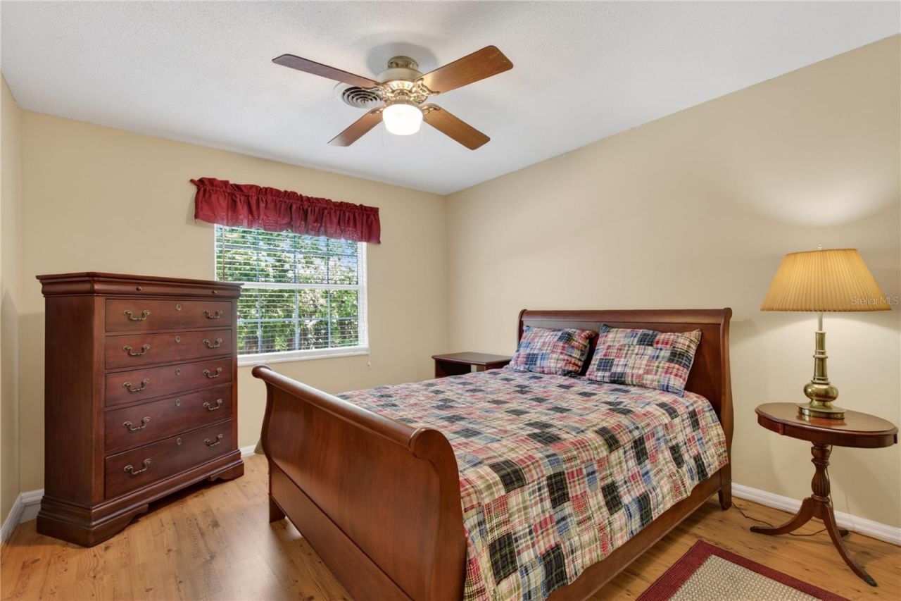 1945 Normandy Drive , Mount Dora, FL 32757 Photo