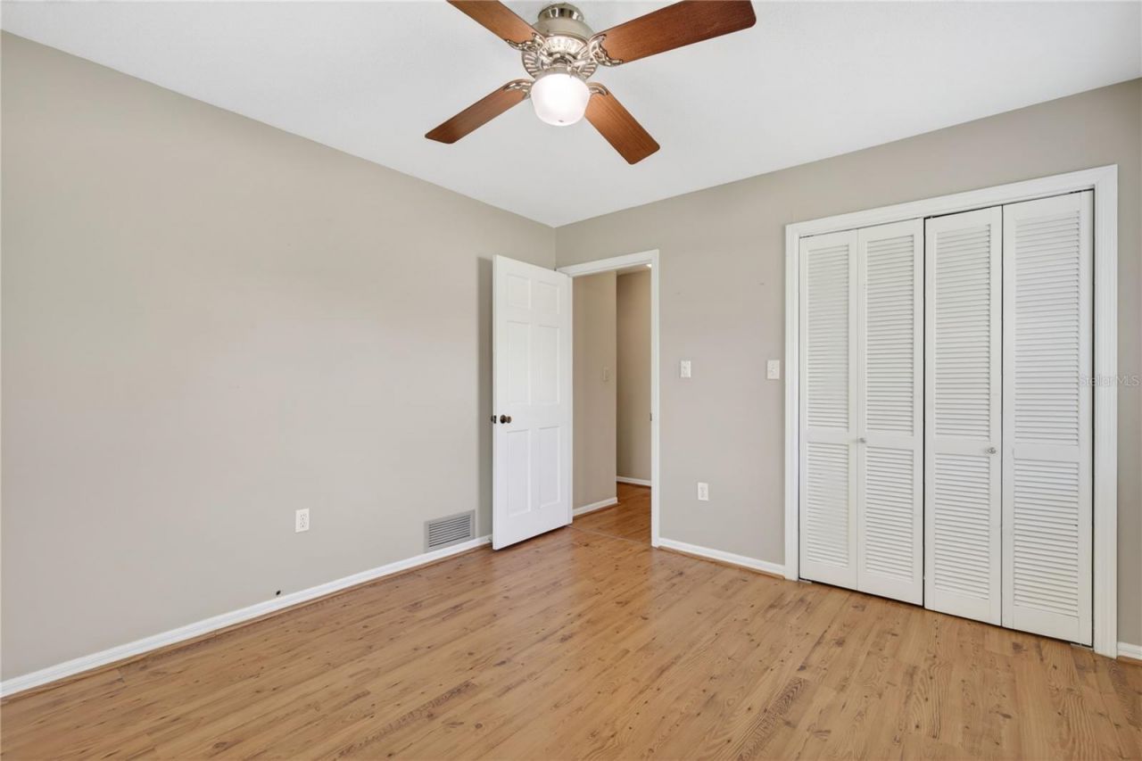 1945 Normandy Drive , Mount Dora, FL 32757 Photo