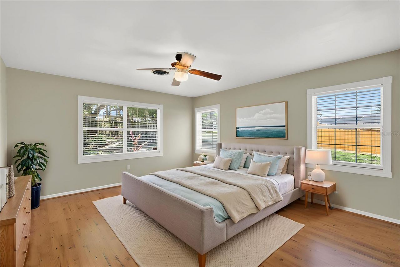 1945 Normandy Drive , Mount Dora, FL 32757 Photo