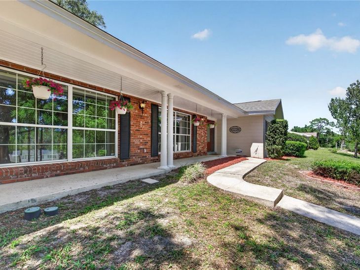 1945 Normandy Drive, Mount Dora, FL 32757