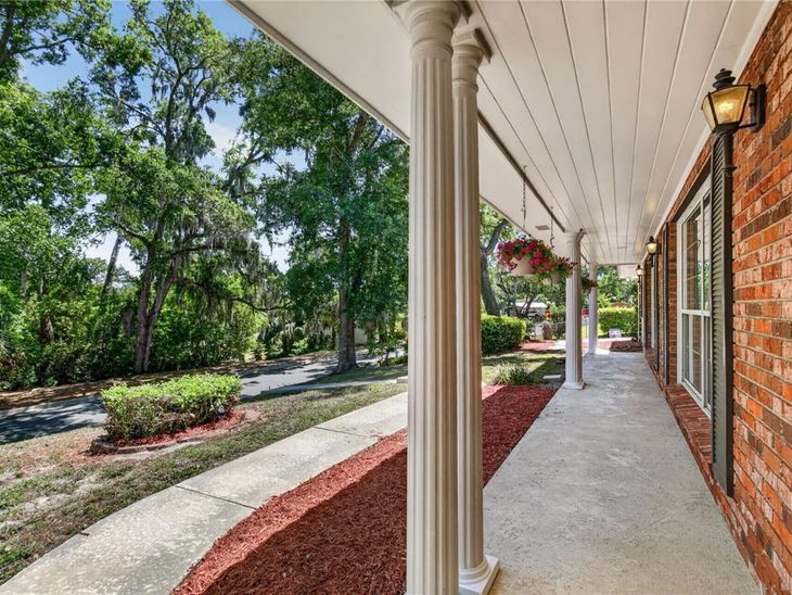 1945 Normandy Drive, Mount Dora, FL 32757