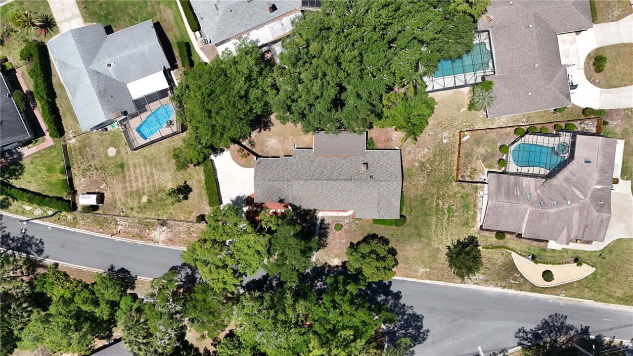 1945 Normandy Drive , Mount Dora, FL 32757 Photo