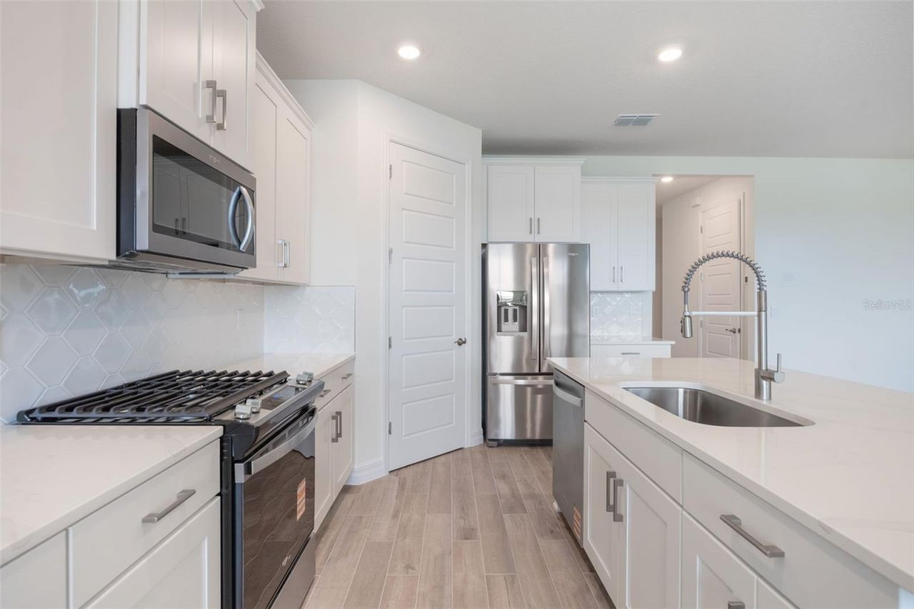 2277 Hamden Way , Mount Dora, FL 32757 Photo