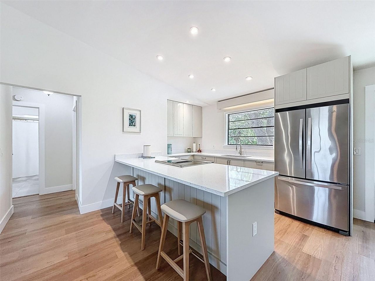 1899 Shore Acres Boulevard Ne, Saint Petersburg, FL 33703 Photo