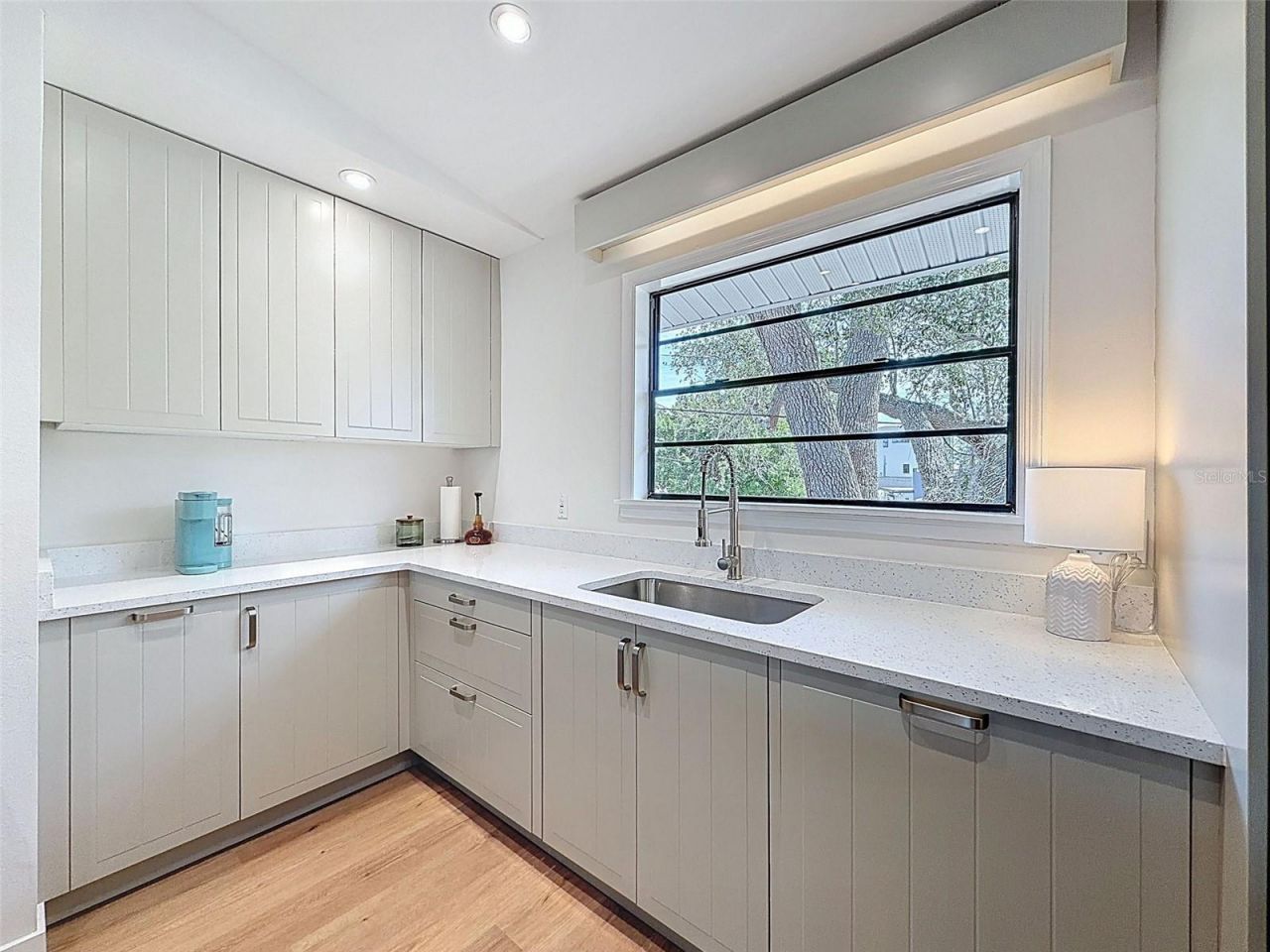 1899 Shore Acres Boulevard Ne, Saint Petersburg, FL 33703 Photo