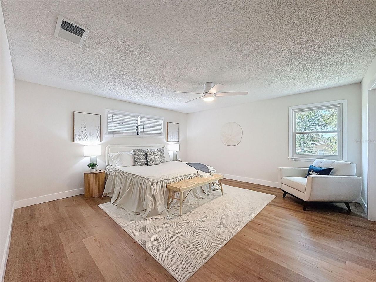 1899 Shore Acres Boulevard Ne, Saint Petersburg, FL 33703 Photo