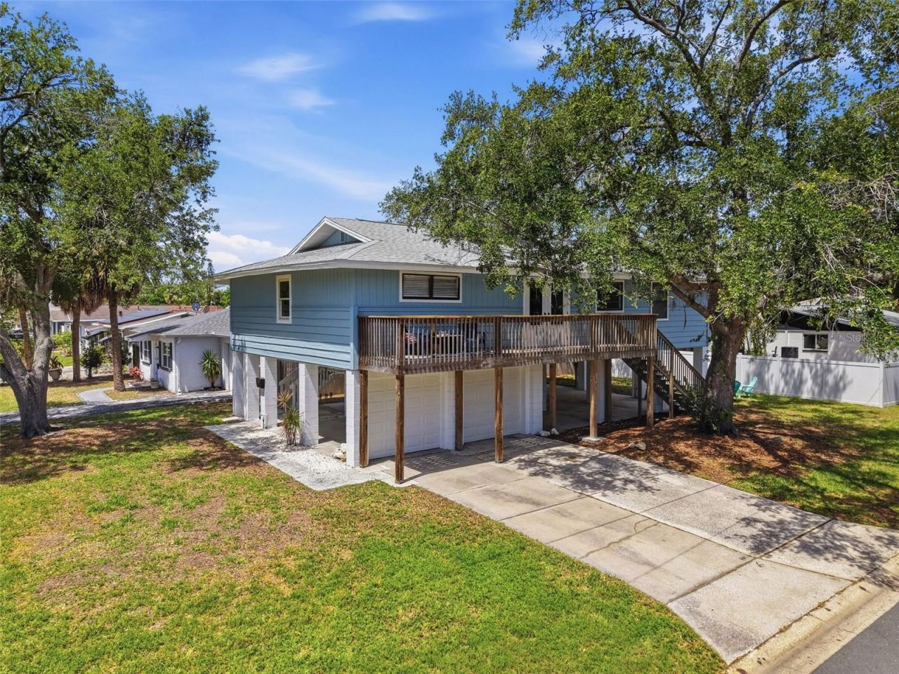 1899 Shore Acres Boulevard Ne, Saint Petersburg, FL 33703 Photo