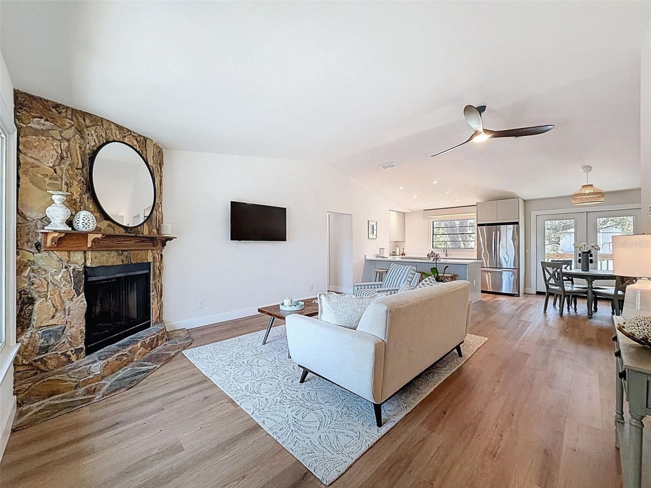 1899 Shore Acres Boulevard Ne, Saint Petersburg, FL 33703 Photo