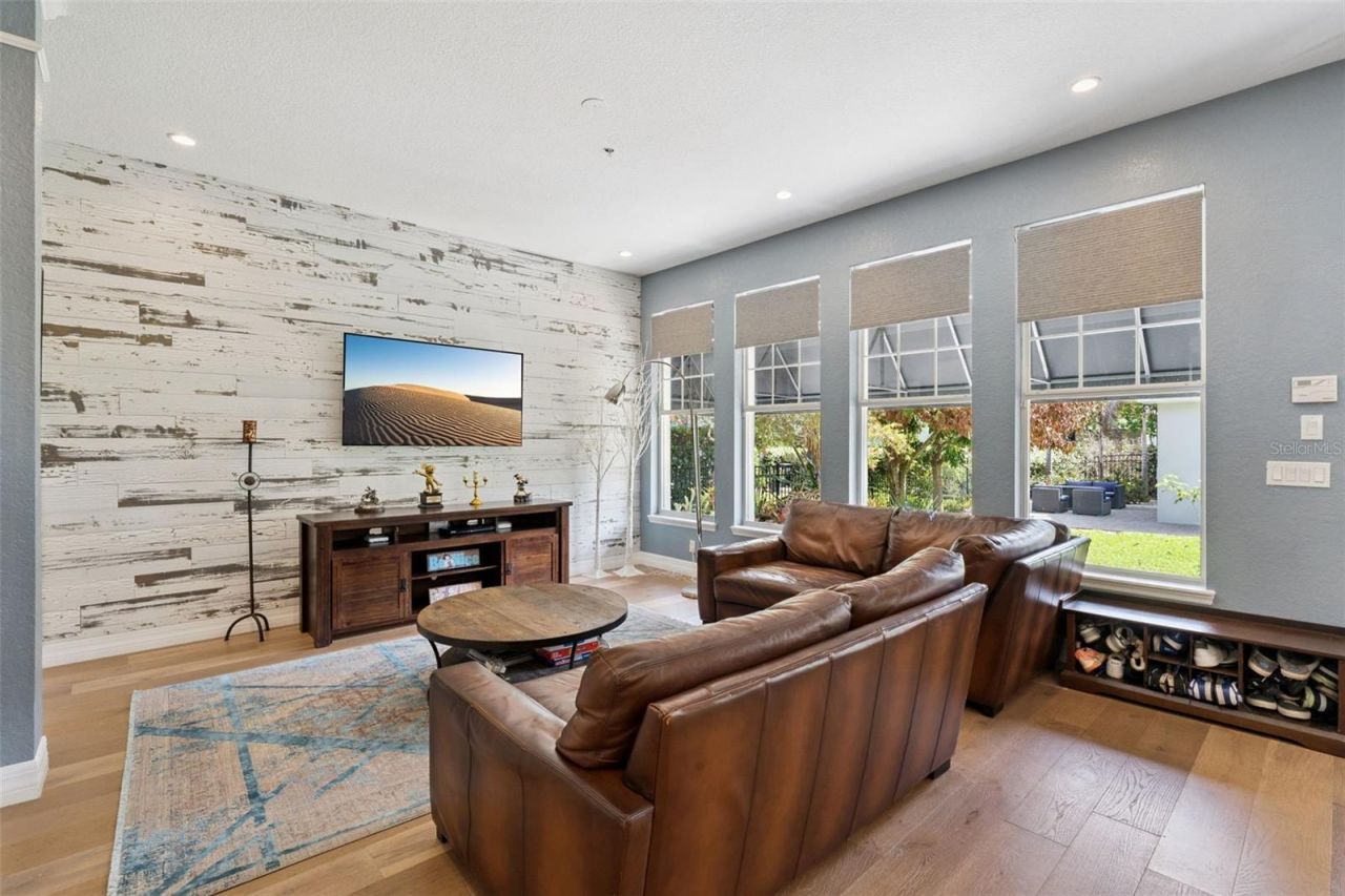 925 Hanley Alley, Orlando, FL 32814 Photo