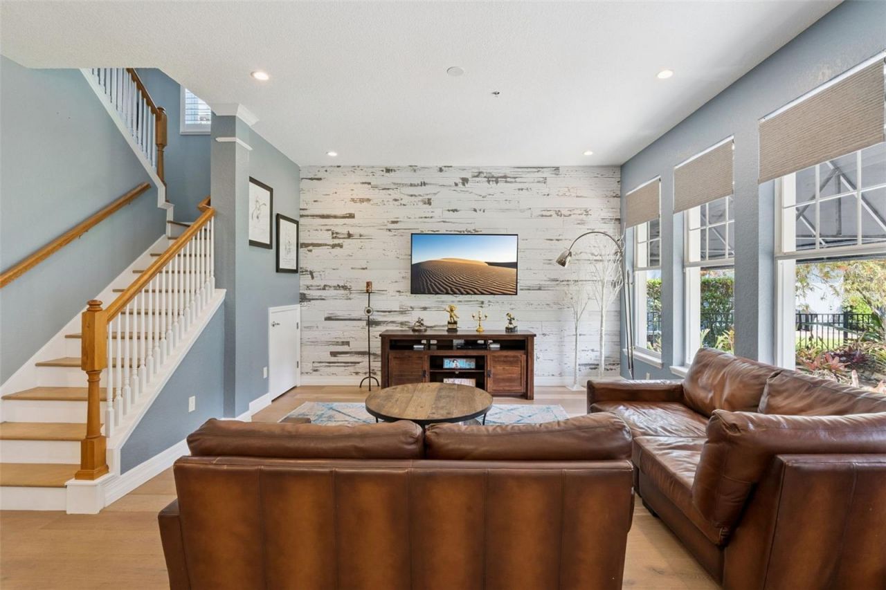 925 Hanley Alley, Orlando, FL 32814 Photo