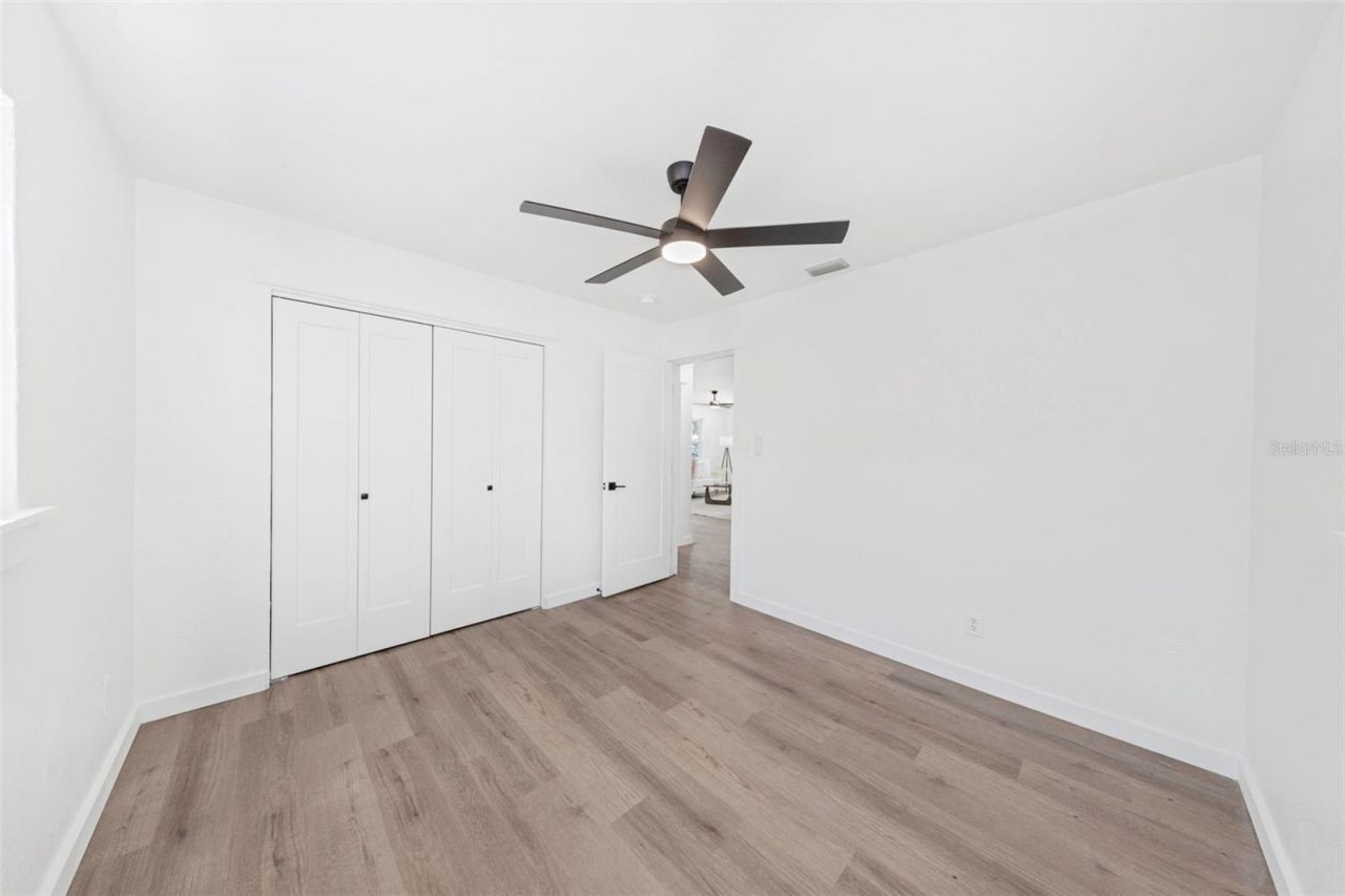 653 64th Avenue S, Saint Petersburg, FL 33705 Photo