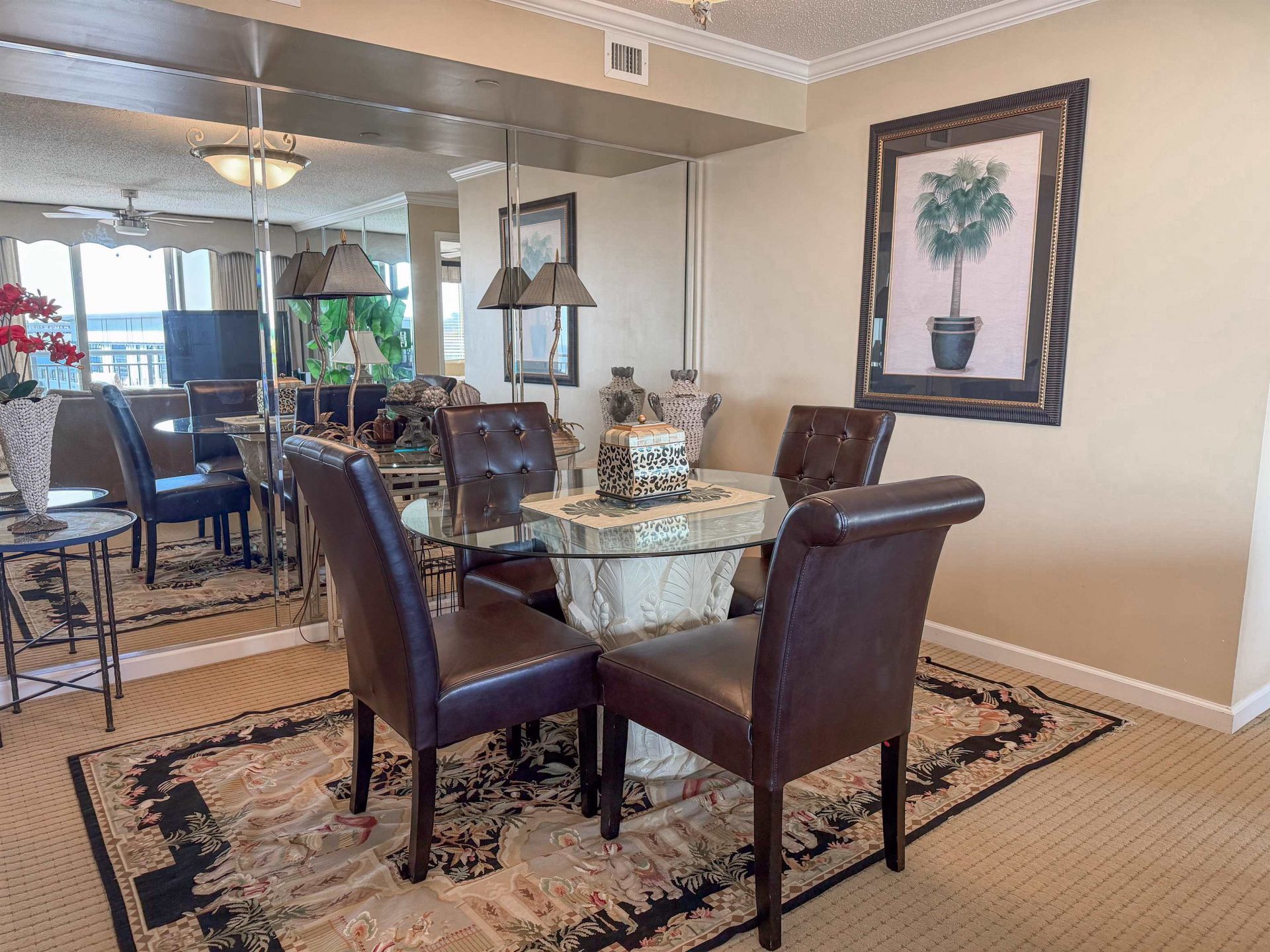 8560 Queensway Blvd.  Photo 17