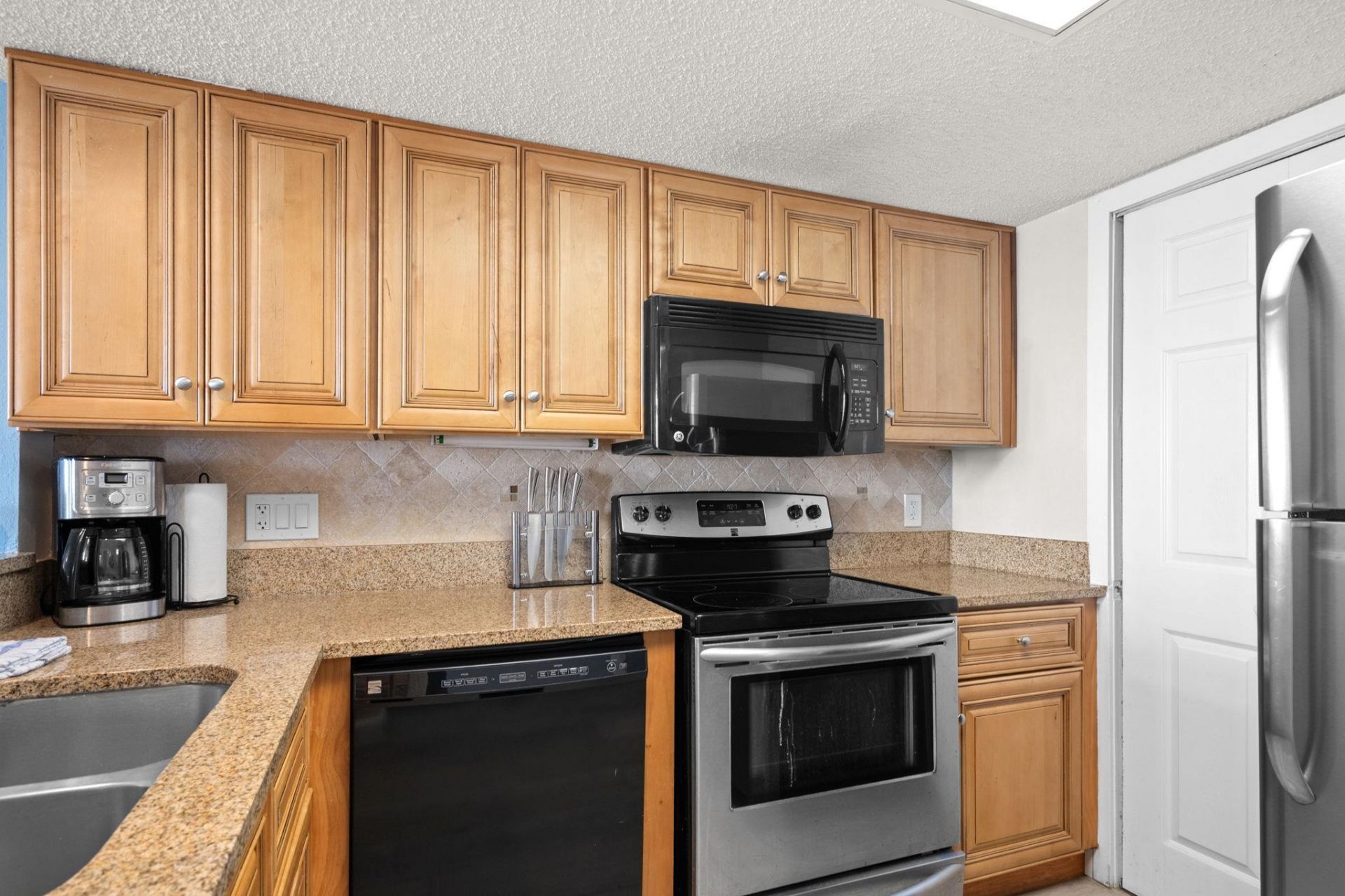 4800 S Ocean Blvd.  Photo 15