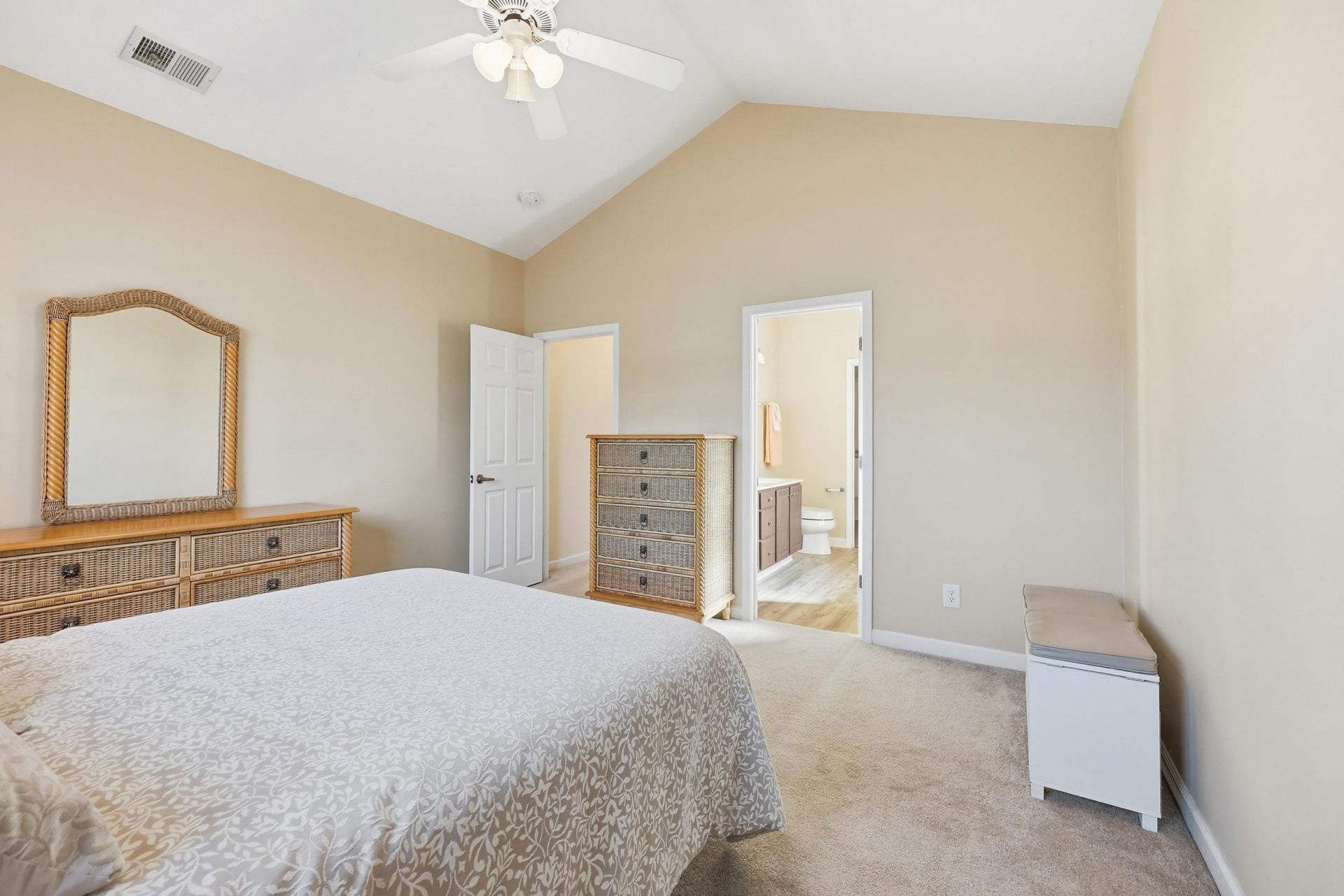 425 Cypress View Ave.  Photo 12