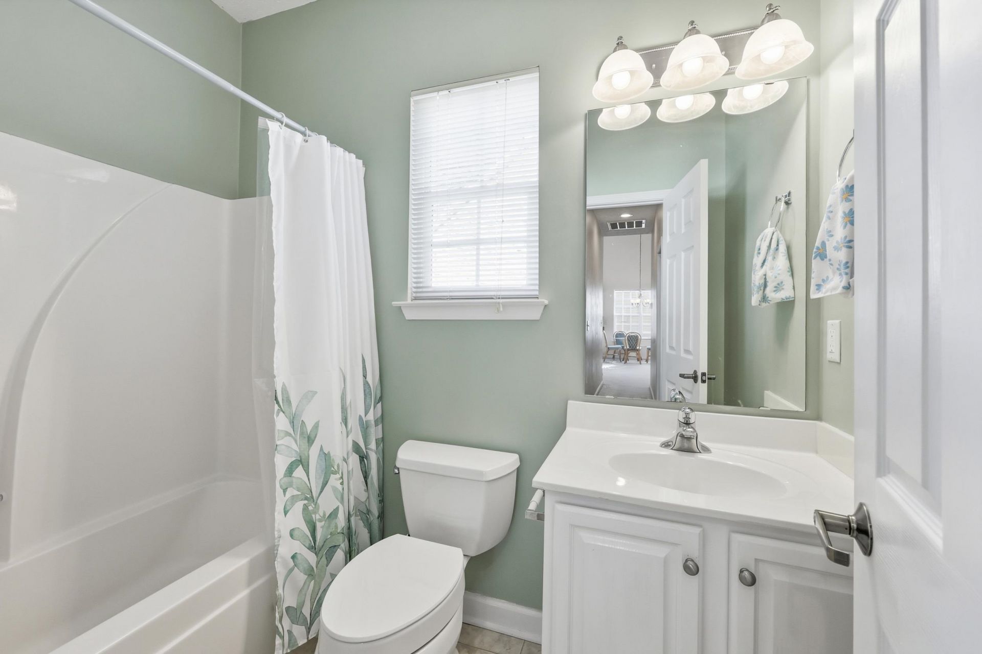 425 Cypress View Ave.  Photo 17