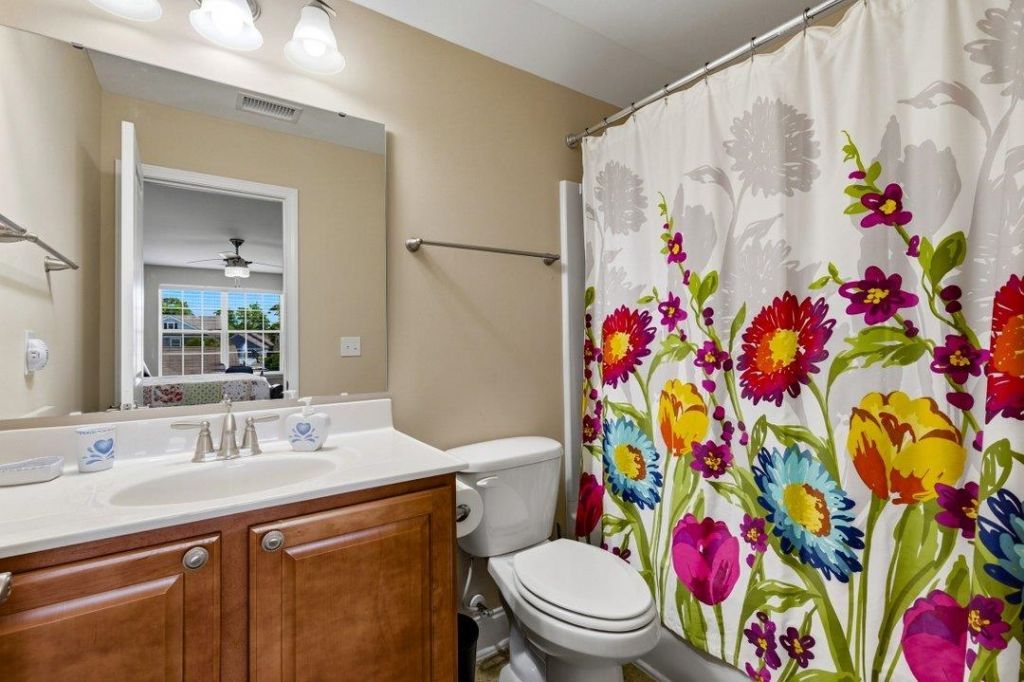 504 Oak Pond Ct.  Photo 29