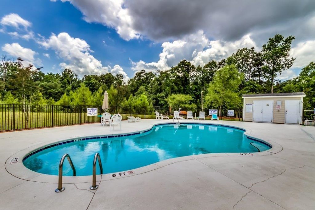 504 Oak Pond Ct.  Photo 42