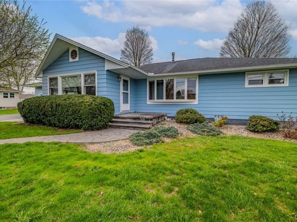 6 Grago Boulevard , New York, NY 13032