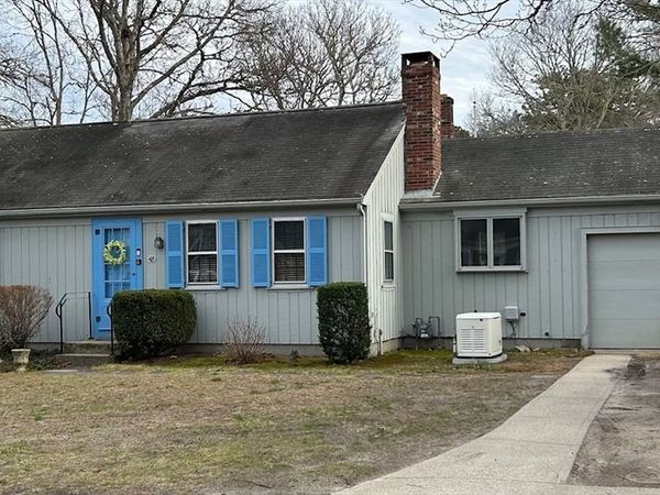 43 Meadowspring Dr, Dennis, MA 02660