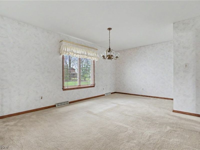 8625 Four Seasons Trail , Poland, OH 44514 Photo 12