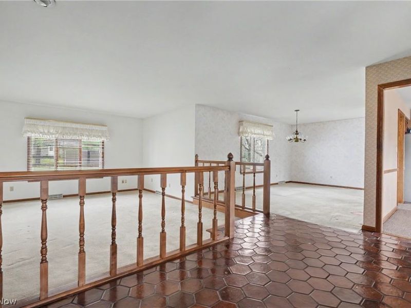 8625 Four Seasons Trail , Poland, OH 44514 Photo 6