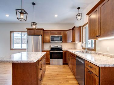 411 Bullis Street, Kenyon, MN 55946