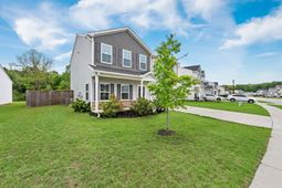 212 Torslanda Lane photo 4