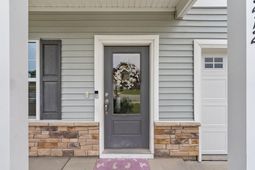 212 Torslanda Lane photo 4