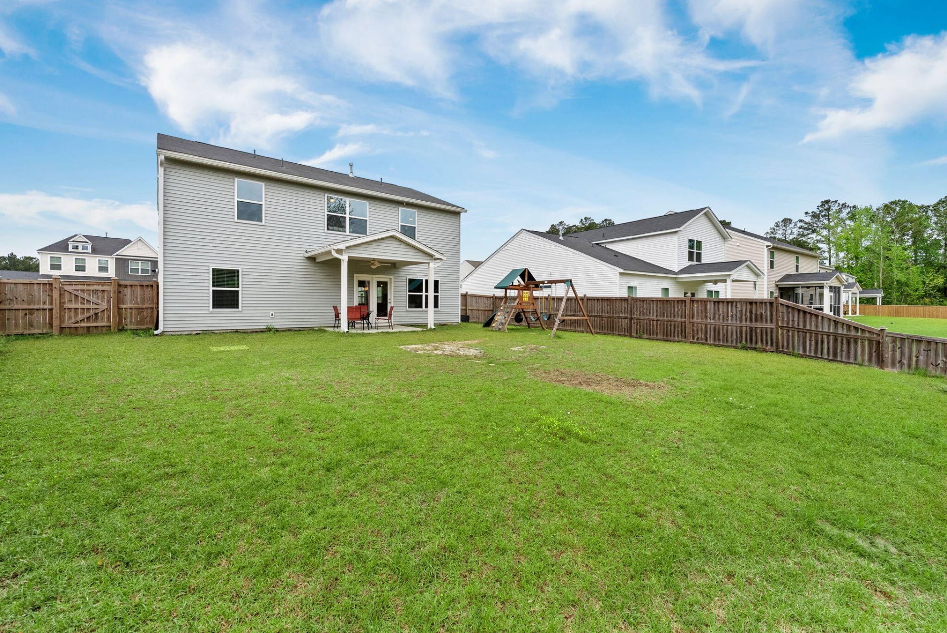 212 Torslanda Lane Photo 5