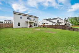 212 Torslanda Lane photo 4