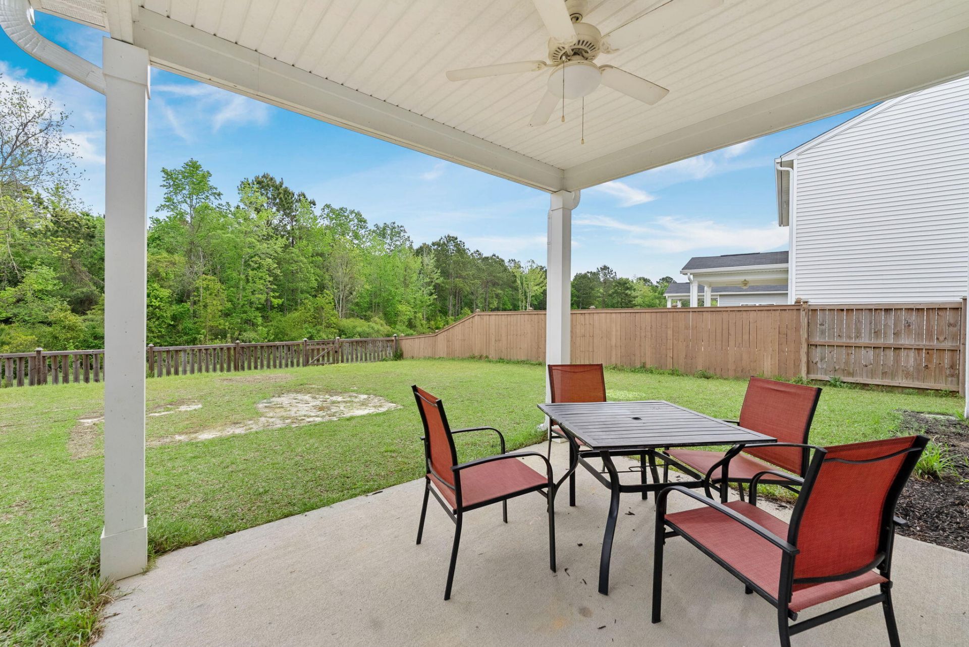 212 Torslanda Lane Photo 6