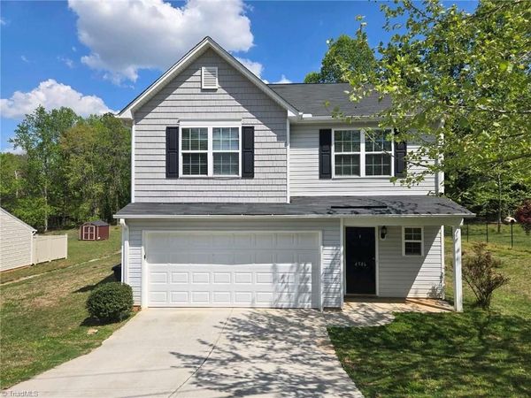4586 Sun Valley Lane , Kernersville, NC 27284