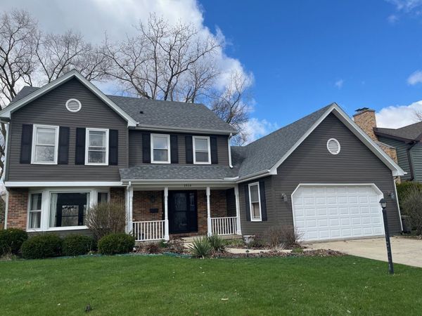 1914 Howard Street , Wheaton, IL 60187