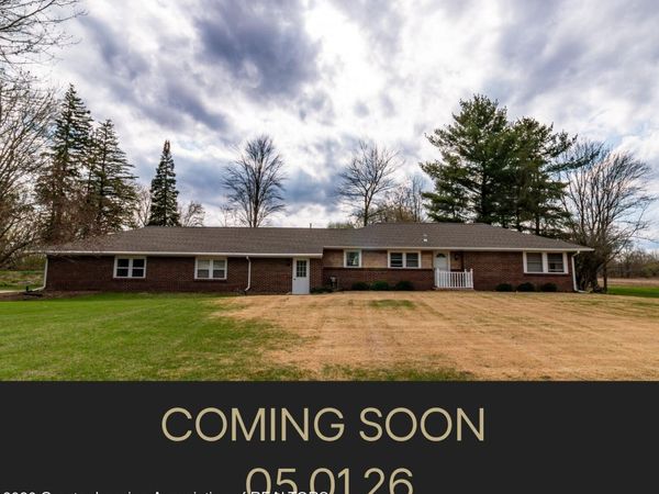 3604 S Dewitt Road, St. Johns, MI 48879