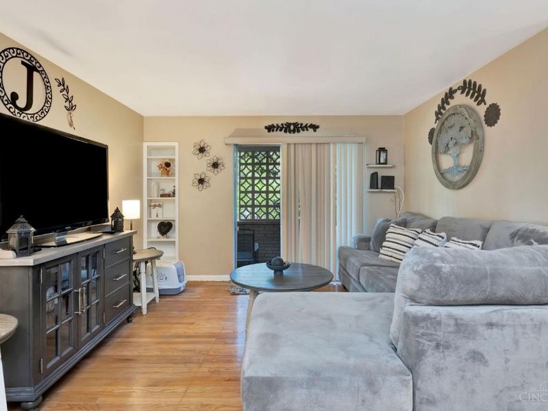 1546 Beacon Street, Cincinnati, OH 45230 Photo 10