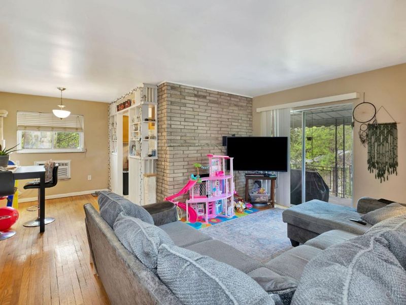 1546 Beacon Street, Cincinnati, OH 45230 Photo 25