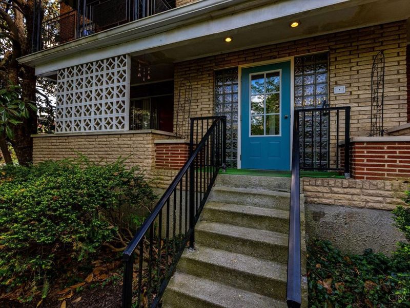 1546 Beacon Street, Cincinnati, OH 45230 Photo 3