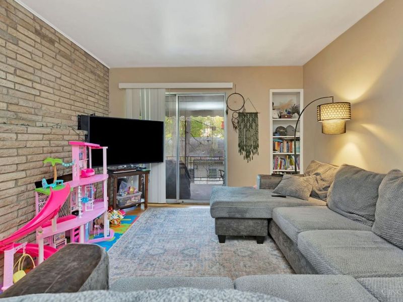 1546 Beacon Street, Cincinnati, OH 45230 Photo 32