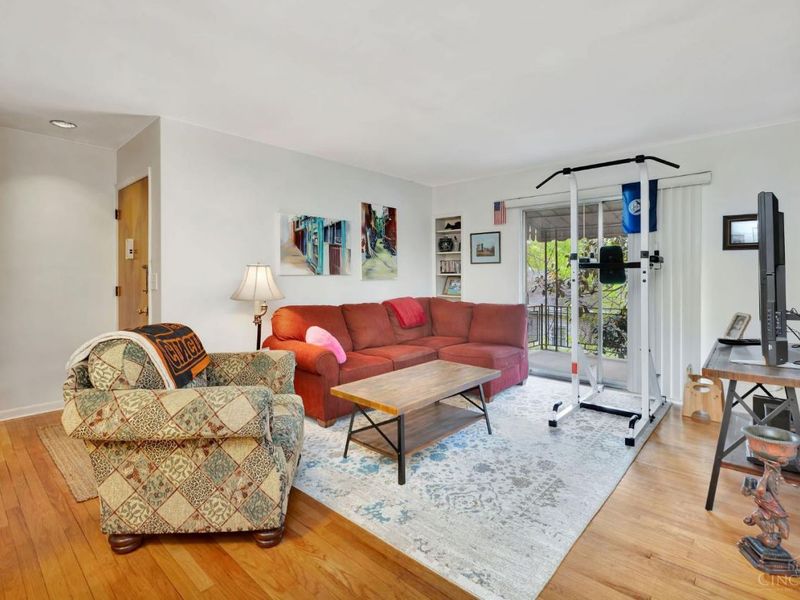 1546 Beacon Street, Cincinnati, OH 45230 Photo 47