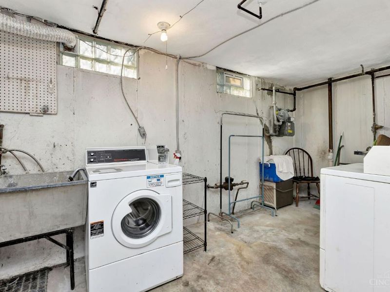 1546 Beacon Street, Cincinnati, OH 45230 Photo 51