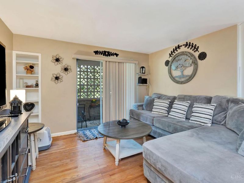 1546 Beacon Street, Cincinnati, OH 45230 Photo 9