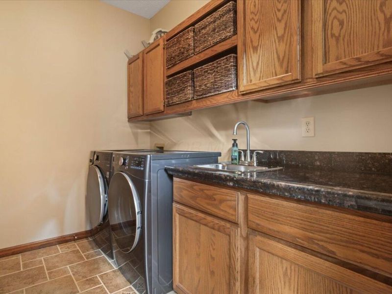 7858 Astra Circle , Reynoldsburg, OH 43068 Photo 42