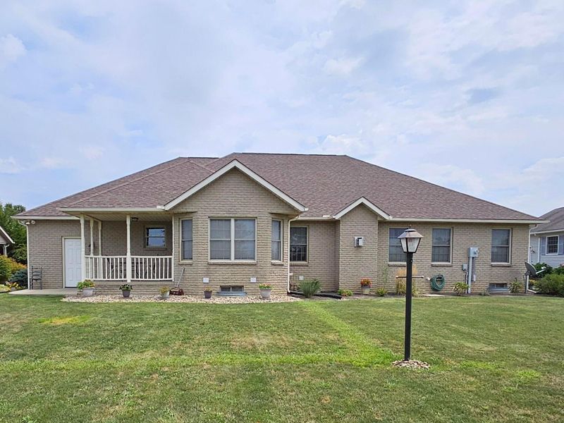 1123 Hillcrest Drive , Bucyrus, OH 44820 Photo 2