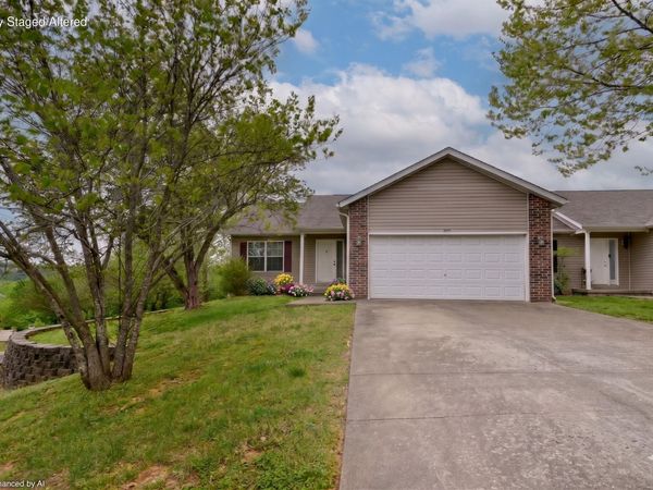 495 Van Buren Road, Branson, MO 65616